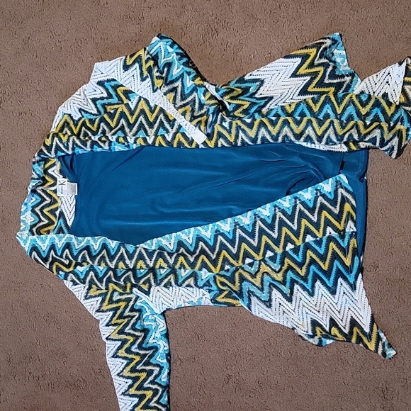 Lace style caridgan - Picture 4 of 4